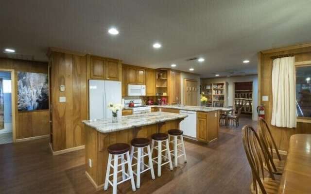 Scenic Wonders Buss Stop 3 Bedrooms