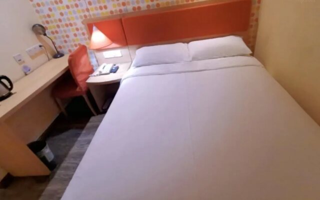 Home Inn Xi'an Zhonglou West Main Street