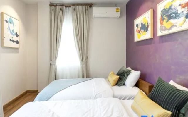 Private Luxury 4BR Pool Villa (Siri craft House) Nimman