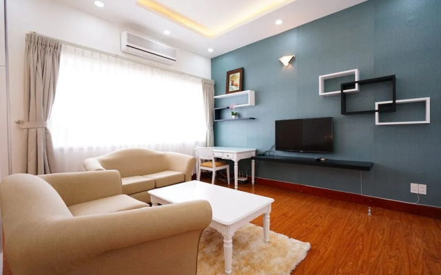 HoLo Garcerie Saigon Serviced HomeStay