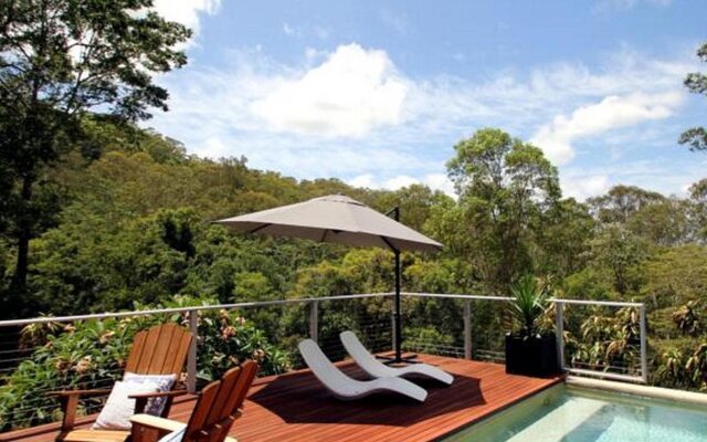 Phoenix Eumundi Bed & Breakfast