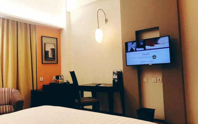 Mercure Surabaya