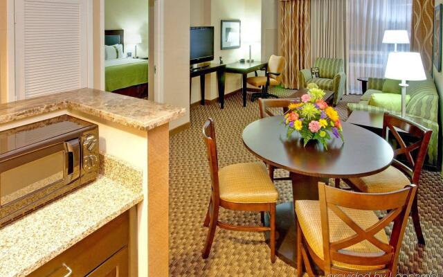 Holiday Inn Hotel & Suites Memphis - Wolfchase Galleria, an IHG Hotel