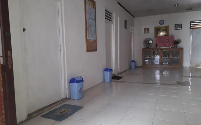 Harry & Mimin Homestay