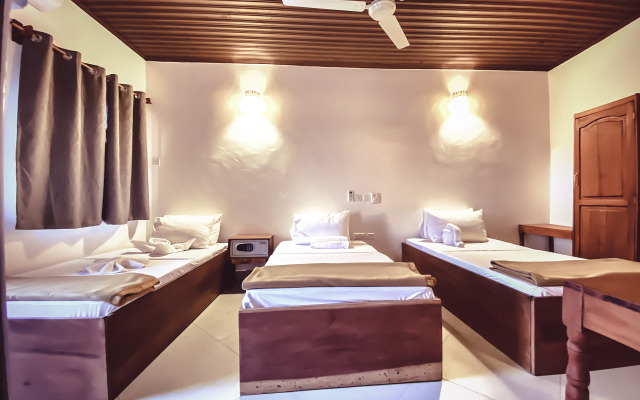 Smiles Stone Town Hotel