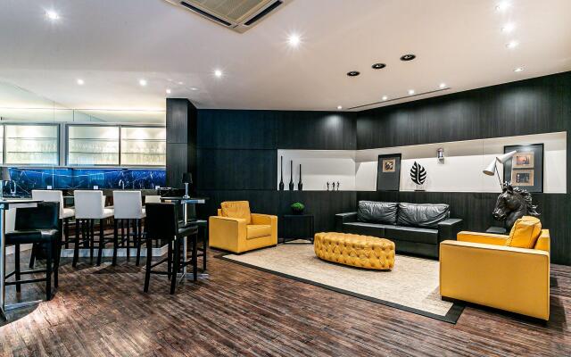 Moderno na Jurerê Internacional com Piscina #JA28