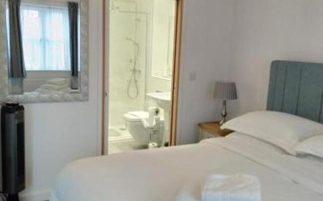 Prestbury Bed & Breakfast