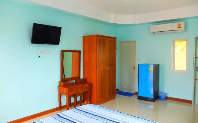 Perm Poon Sup Apartment