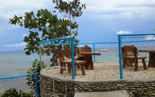 La Isla Bonita Talikud Island Beach Resort