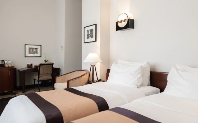 Azerai La Residence Hue