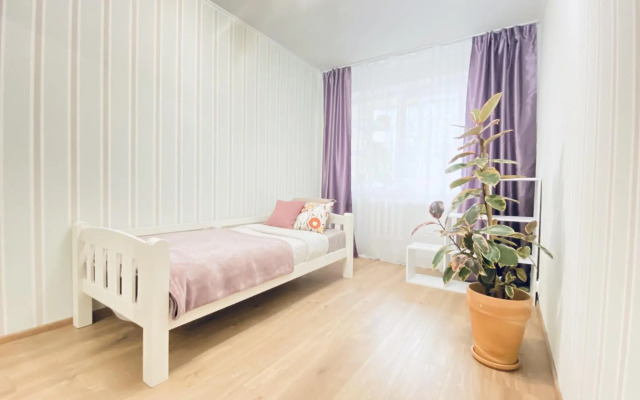 Апартаменты Kantiata Yellow Floor (Кантиата Елоу Флор) на улице Полковника Сафронова