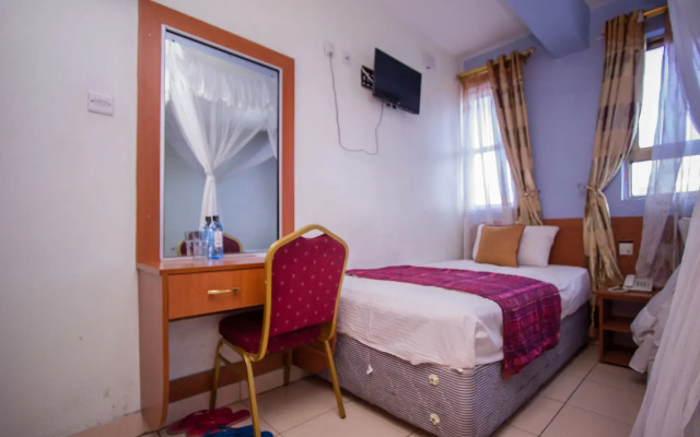 Milestone City Hotel.