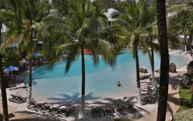 The Beach Club Luxury Private Apartments