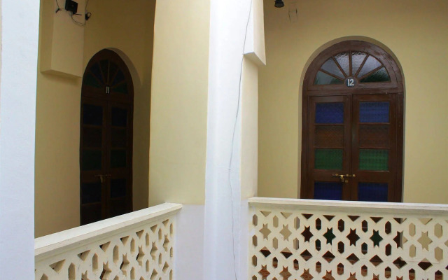 The Island Town Hotel - Adults Only