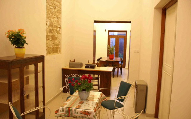 Yiayia's House Limassol city