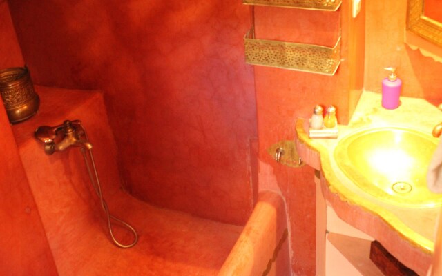 Riad Al Nour