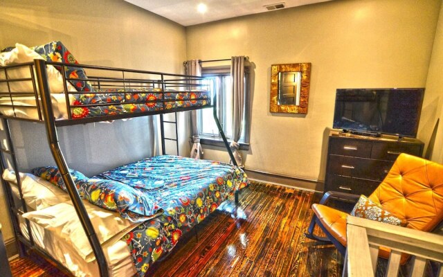130 Southeast Townhome #1064 - 4 Br Townhouse