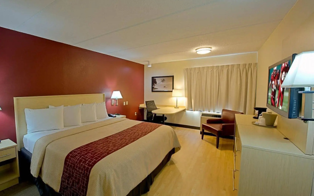 Red Roof Inn PLUS+ Miami Airport