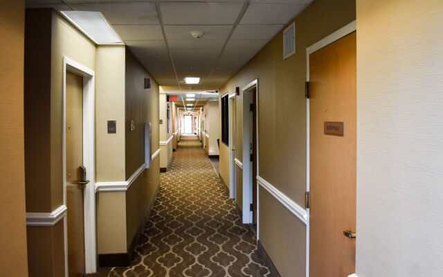 Quality Inn & Suites Millville