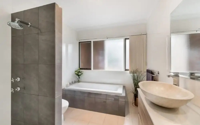 Adelaide Style Accommodation near City