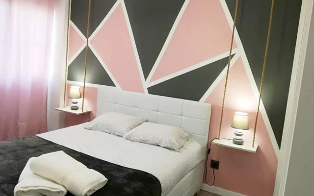 Ria Center Apartment - Left