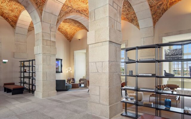 The Lince Santa Clara