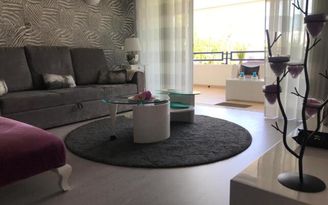 Vilamoura Marina Flat & AC & Wifi