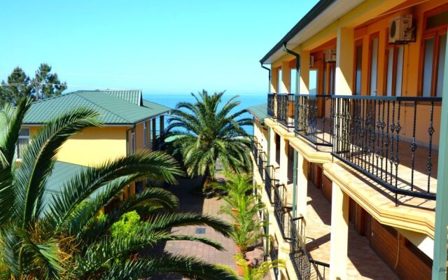 Kvariati - Guest House