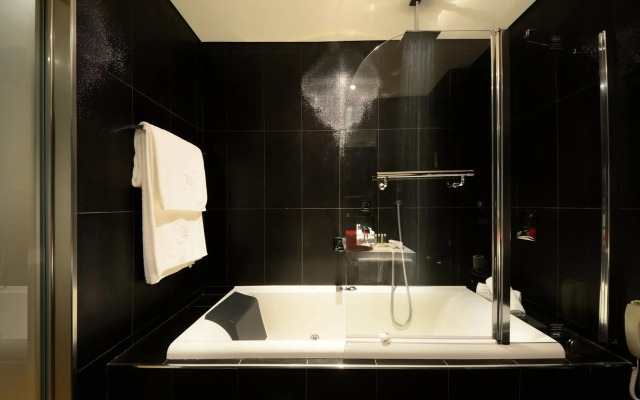 Royal Paradise Beach Resort & Spa
