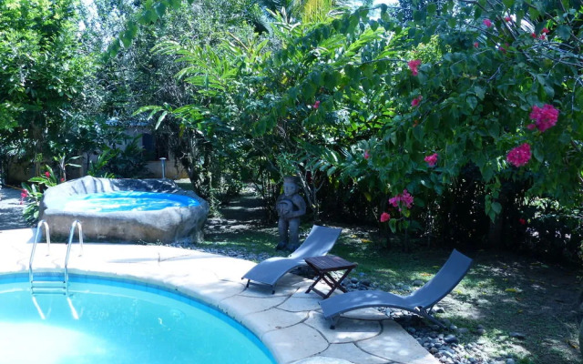 Le Colibri Rouge Hotel Cabinas