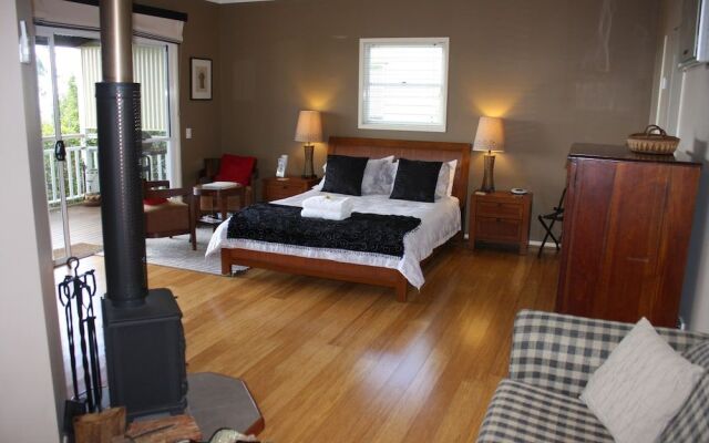 At Sunrise Cottages