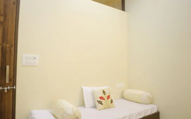 VL Patil Stays & Banquets