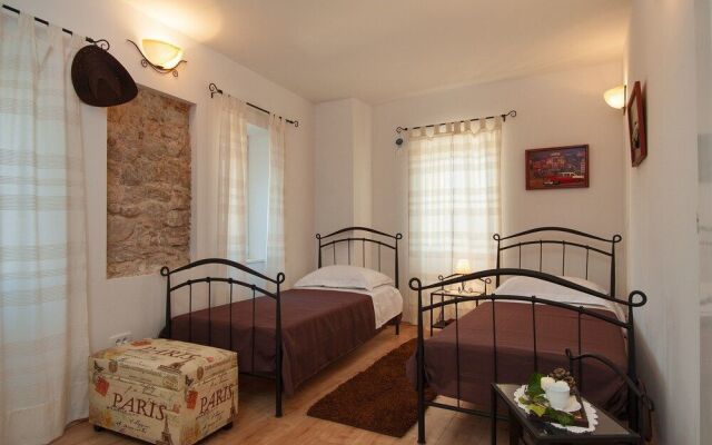 Villa Romantic