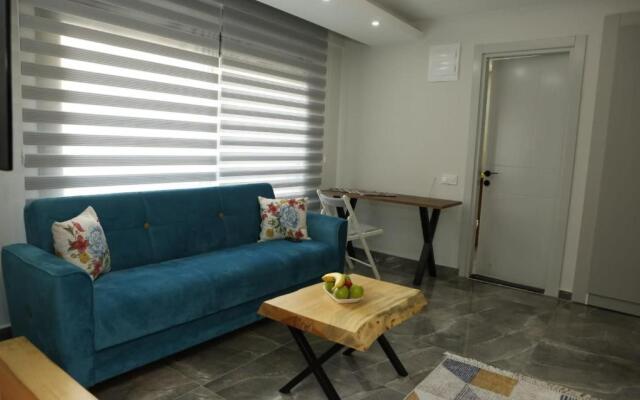 Comfortable and Modern Suite with Balcony in Narlidere, Izmir