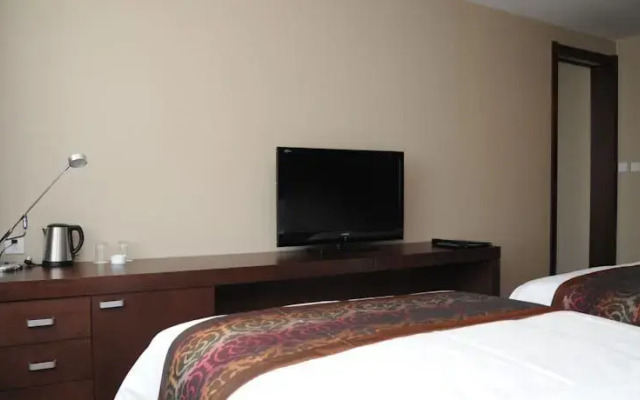 Carin Hotel