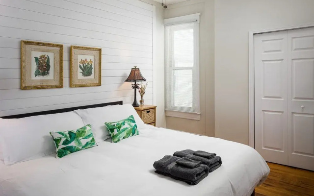 Fully renovated 4BR Bardstown / Highlands!