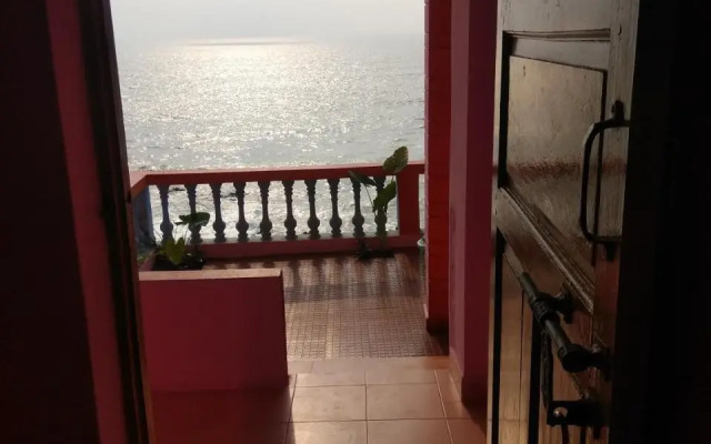 Goroomgo Om Ganesh Naik Cliff Side Guest House Goa