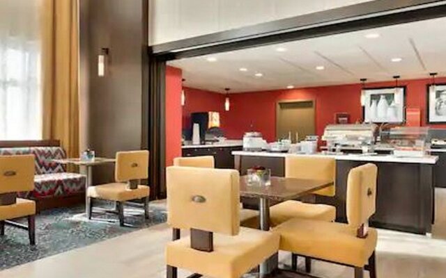 Hampton Inn & Suites Monroe