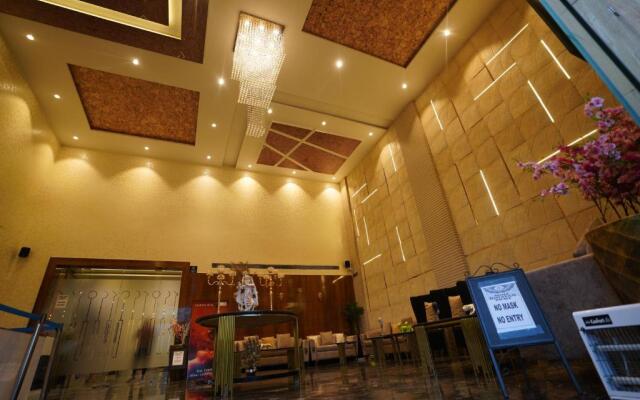 Hotel Idhayan Palace