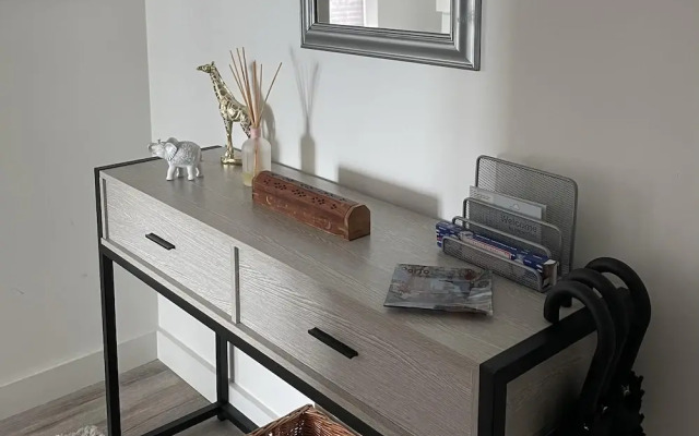 Modern Apartment All Amenities Greater London