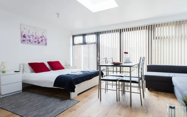 Rainbow Studios Canary Wharf