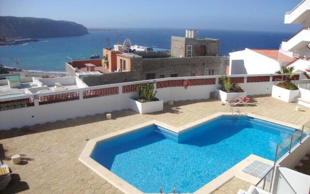 Ocean View Apartment over Los Cristianos, Playa las Vistas