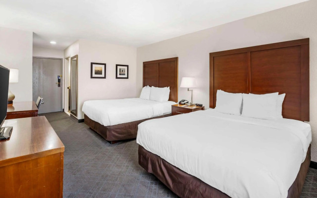 Comfort Inn Splash Harbor