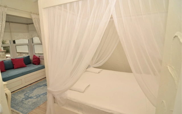 Alacati Eldoris Otel