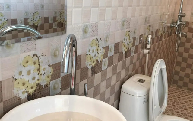 Tam Coc Little river Bungalow