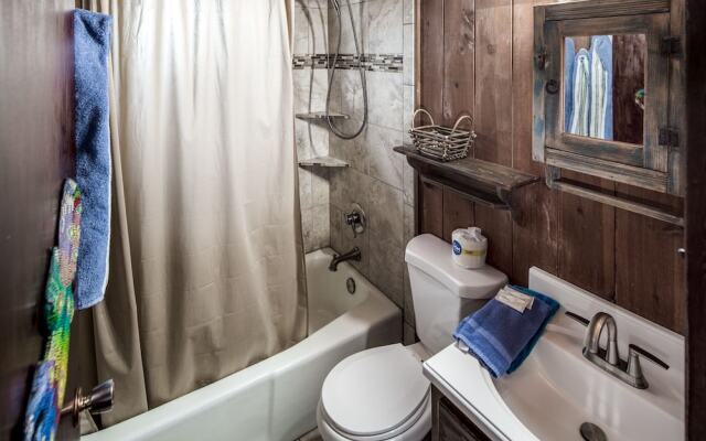 Cruthirds - Three Bedroom Cabin