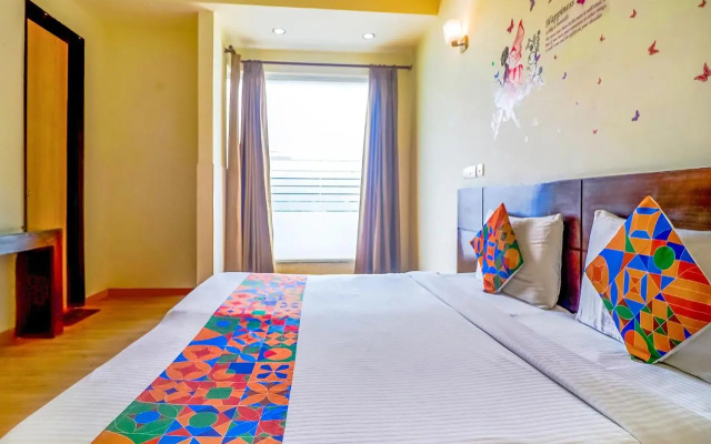 Fabhotel Merriment City