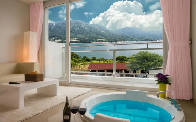 Pension Geoje Casa Delfino