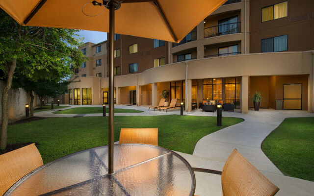 Courtyard by Marriott San Antonio SeaWorld/Lackland