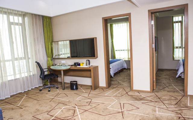 Holiday Inn Express Chengdu West Gate by IHG – Guest Rooms – Chengdu